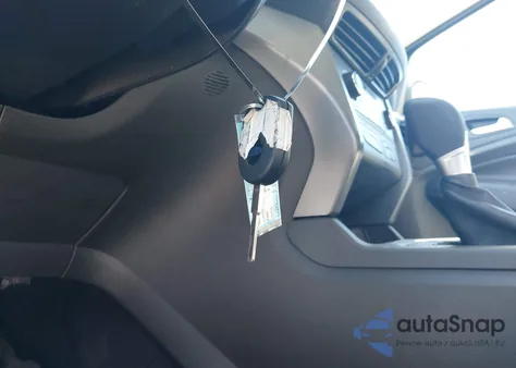 2017 Ford Escape Se from USA, damaged, VIN 1FMCU0GD2HUD40387